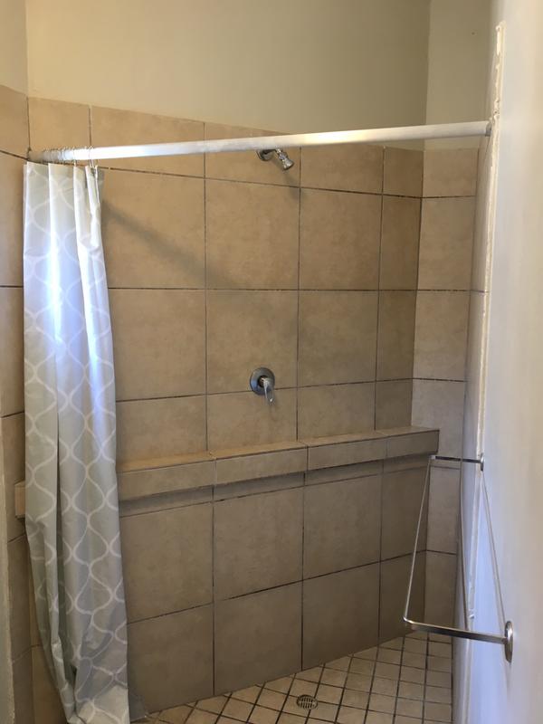 To Let 3 Bedroom Property for Rent in Goodwood Central Western Cape